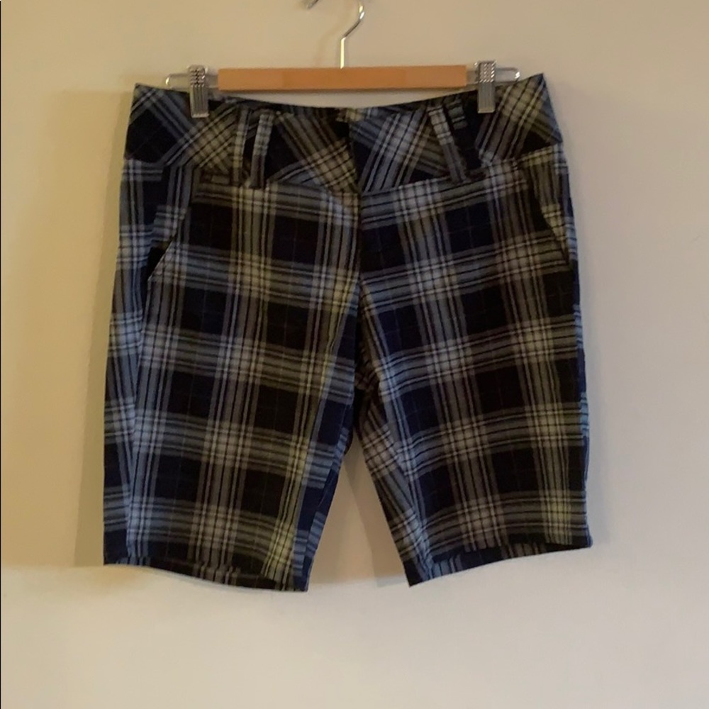 Plaid golf shorts